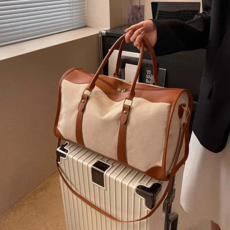 TRÆVEL BAG